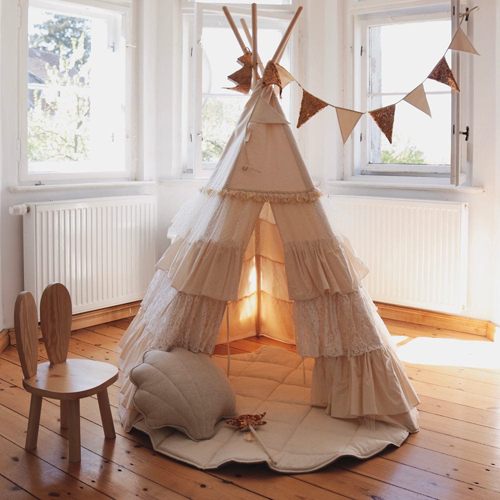 Shabby Chic Teepee With Frills And Linen Leaf Mat White - Beige, White - Stylemykid.com